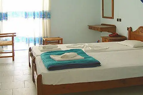 Stella Beach in Panormos — foto 10