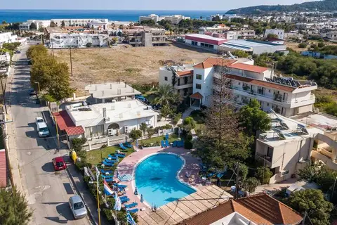 Casa Lyristis in Φαληράκι — foto 10