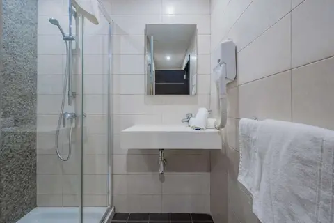 Xemxija Bay Hotel in San Pawl il-Baħar — foto 25