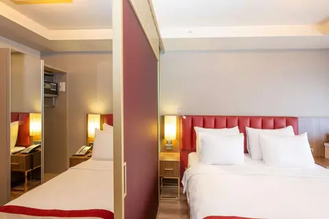 Ramada by Wyndham Istanbul Pera in Beyoğlu — foto 18