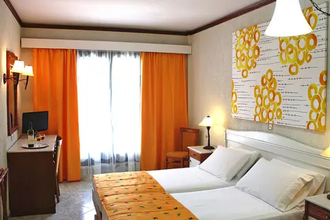 Hydrele Beach Hotel in Potamaki Beach Hotel, foto 3