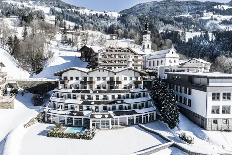 Ferienhotel Hoppet in Hart im Zillertal
