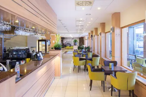 Bratislava Hotel in Bratislava — foto 9