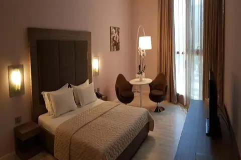 Sky Hotel in Tirana — foto 5