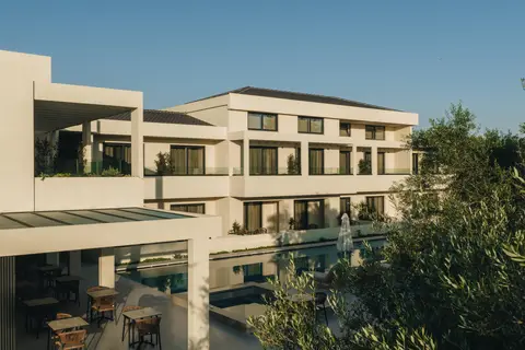 Iskios Suites - adults only in Δημοτική Ενότητα Αρκαδίων — foto 19