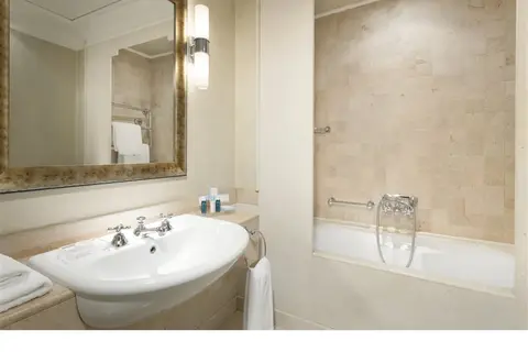 Hotel Stendhal in Parma — foto 9