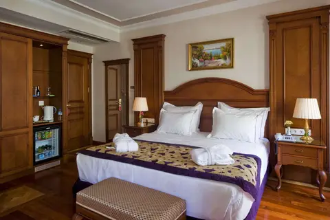 Glk Premier The Home Suites & Spa in Fatih