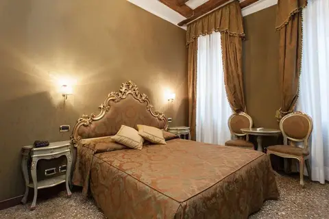 Al Ponte Mocenigo in Venetië, foto 15