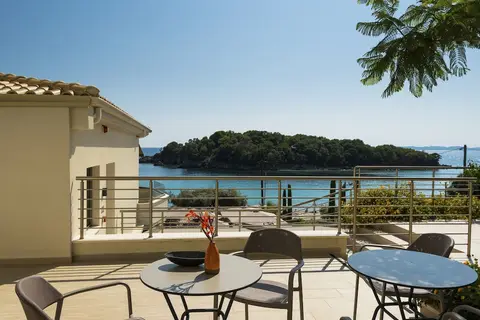 Prima Vista Boutique Hotel in Σύβοτα — foto 30