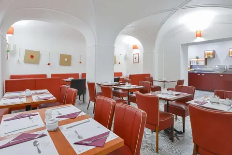 Hotel Garden Court in Praag — foto 7