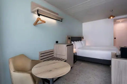 Hotel Mistral St. Julian's Affiliated by Meli in San Ġiljan — foto 4