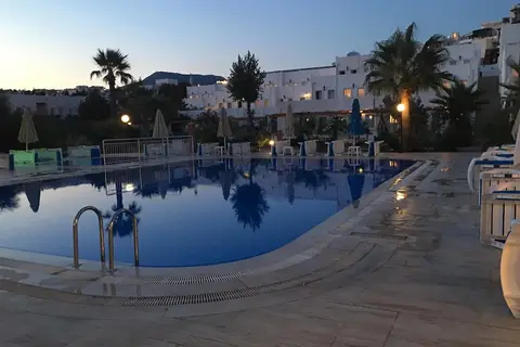 Nagi Gümbet Beach in Bodrum — foto 27