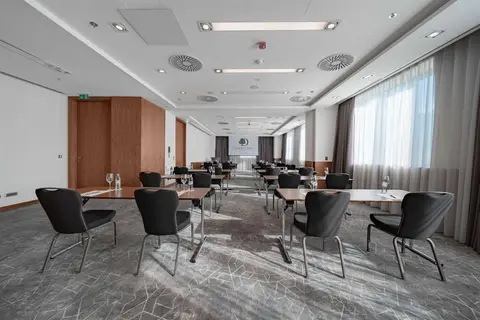 DoubleTree by Hilton Hotel Zagreb in Zagreb — foto 17