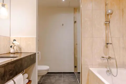 Reichshof Hamburg in Hamburg — foto 13