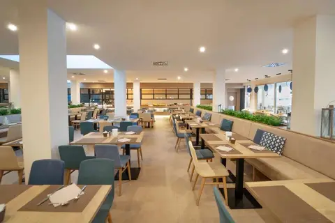 Parque Nereida Suites Hotel in Cala Ratjada — foto 18