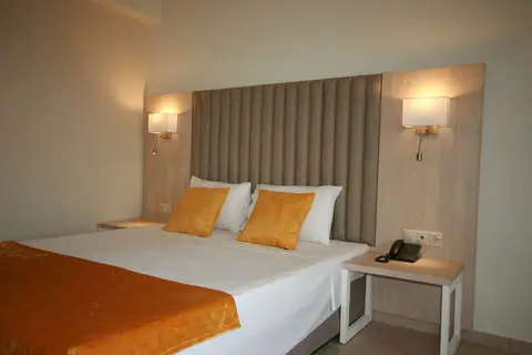 Aristoteles Holiday Resort & Spa in Ουρανούπολη — foto 3