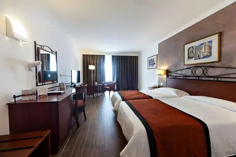 Golden Tulip Vivaldi Hotel in San Ġiljan — foto 11