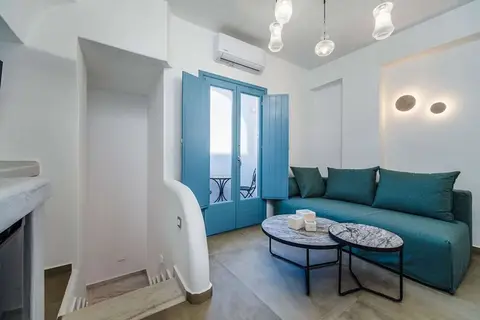Aegean Blue Suites in Πύργος Καλλίστης — foto 6
