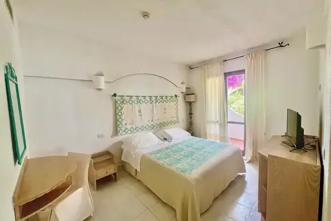 Hotel Punta Est in Baja Sardinia — foto 8