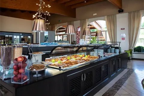 Appartementen Lake Garda Resort in Moniga del Garda — foto 27
