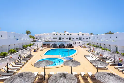 Las Adelfas in Puerto del Carmen — foto 11