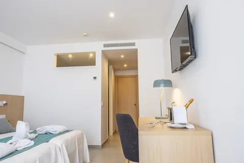 Hotel Petit Sagitario in Ciutadella — foto 9