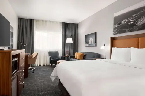 La Quinta Inn & Suites by Wyndham San Luis Obispo Downtown in San Luis Obispo — foto 3