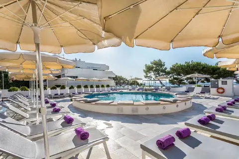 Fergus Style Palma Nova in Palmanova — foto 19