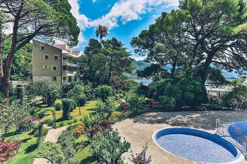 Carine Hotel Park in Bijela — foto 4