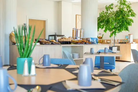 Best Western Plus Hôtel La Marina in Saint-Raphaël — foto 4