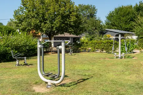 Camping L Echo Du Malpas in Monceaux-sur-Dordogne — foto 12