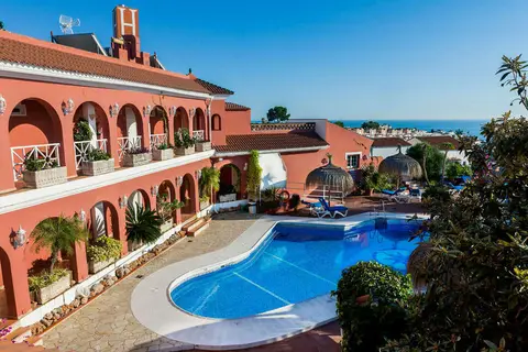 Hotel Los Arcos Nerja in Nerja — foto 2