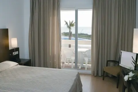 Hotel Garbí Costa Luz in Conil de la Frontera — foto 17