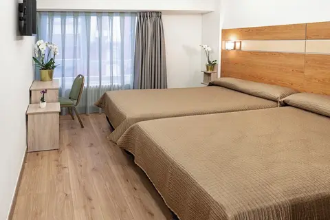 Hotel Faranda Express Alisas Santander in Santander — foto 25