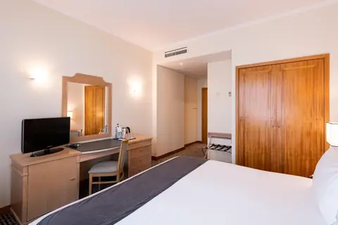 Hotel Mundial in Almada — foto 26