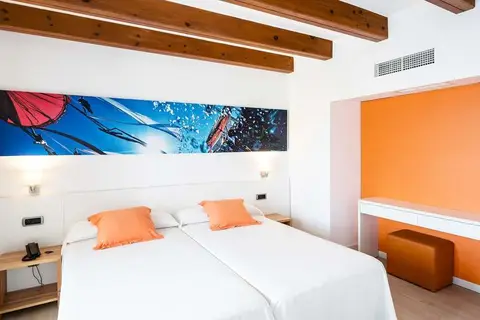 THB Ocean Beach in Sant Antoni de Portmany — foto 3