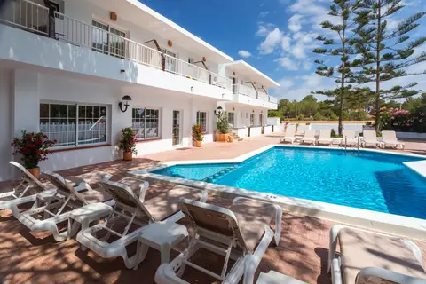 Hostal Es Pi in Formentera — foto 7