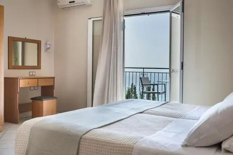 Antonia Hotel Lourdas in Βλαχάτα — foto 5
