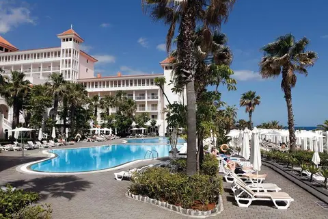Hotel Riu Madeira in Caniço — foto 2