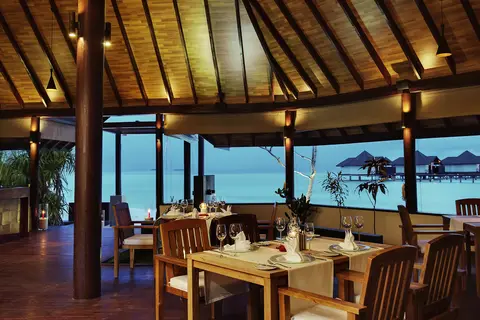 ROBINSON Maldives in ގާފަރު Gaafaru — foto 19