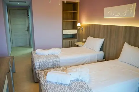 Agnes Deluxe Hotel in Πευκοχώρι — foto 5
