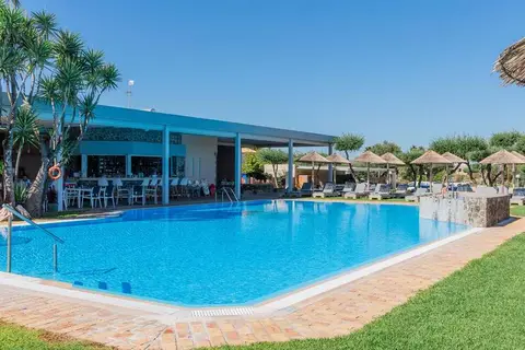 Bostonia Village in Αχαράβη — foto 2