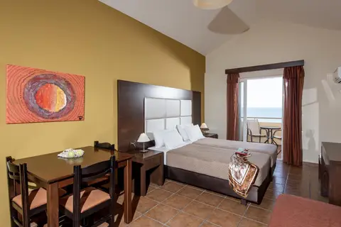 Theo Hotel in Agia Marina — foto 30