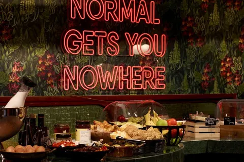 Max Brown Downtown foto 5