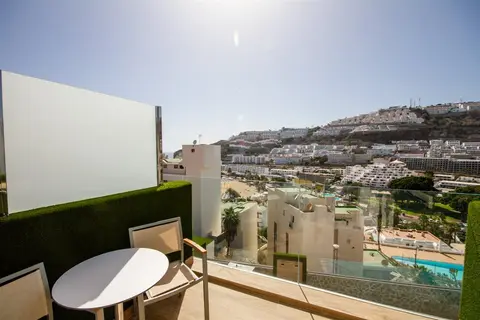 IG Nachosol Atlantic & Yaizasol by Servatur in Las Palmas de Gran Canaria — foto 20