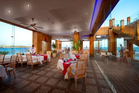 Sunrise Arabian Beach Resort Grand Select in Sharm El Sheikh — foto 18