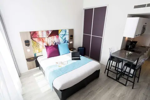 Appart-Hotel Bordeaux Lac in Bordeaux