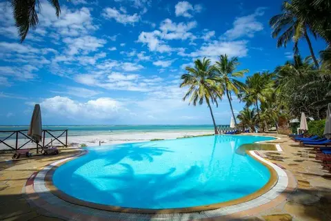 Voyager Beach Resort in Mombasa — foto 2