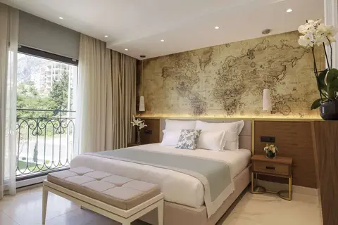 Huma Kotor Bay Hotel & Villas in Dobrota — foto 17
