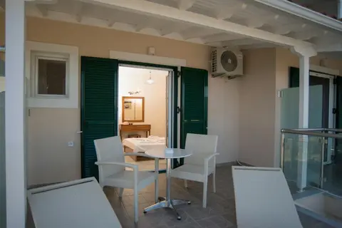 Oasis Hotel in Perigiali, foto 24